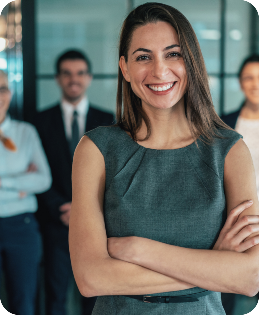 Mulher em pose de confiança